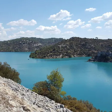 Πανσιόν Les Lavandines *